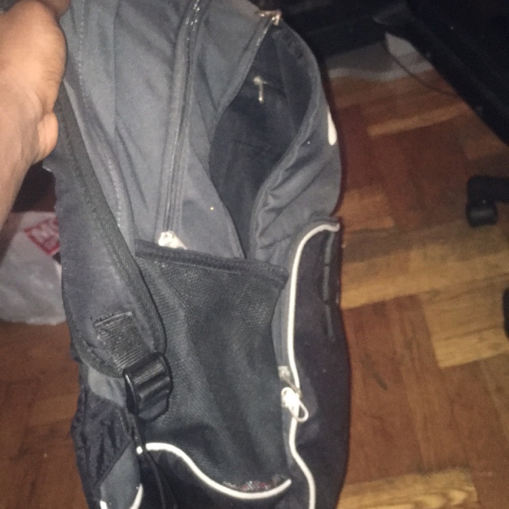 Nike Backpack - image 3